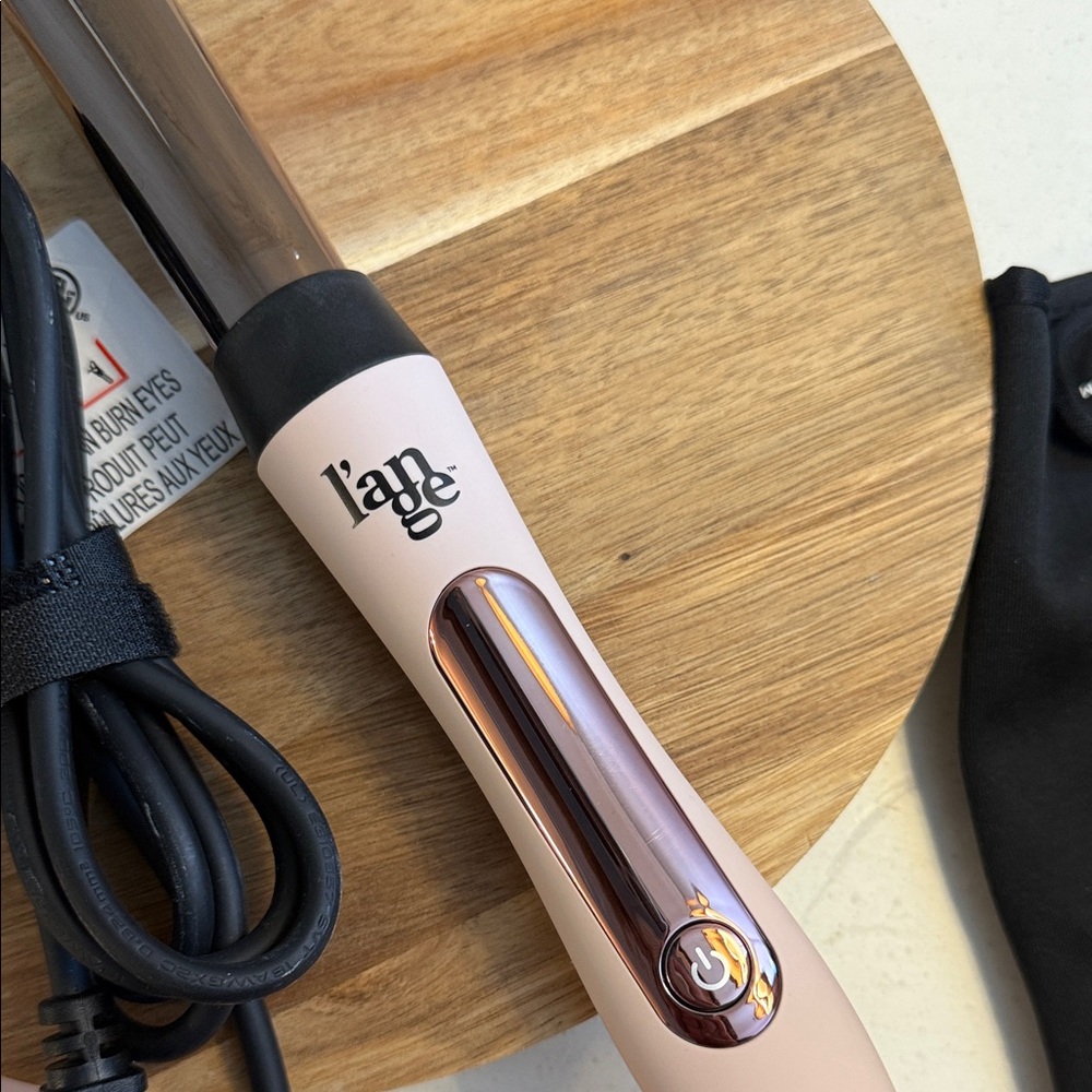 1” Lange Pink Curling Wand with Black Gloves and Silicone Mat - Picture 5 of 6